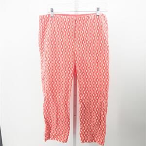 NWT  Pants Crop Black